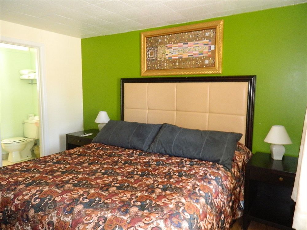 Hotel Eagle Crater 4*