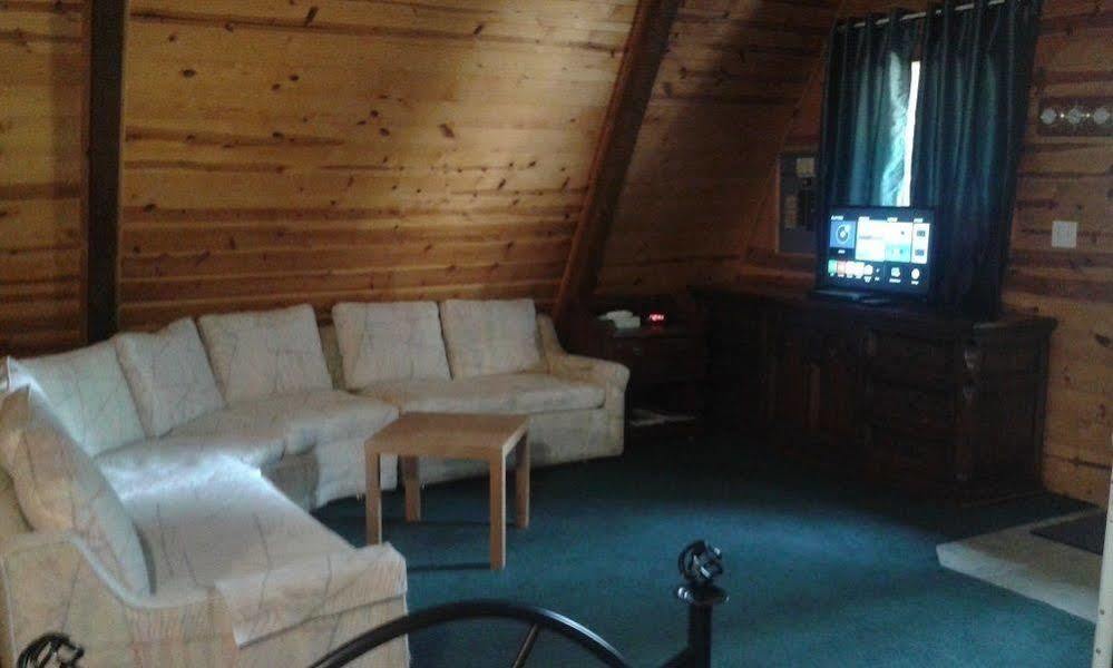 Eagle Crater Hotel Chemult