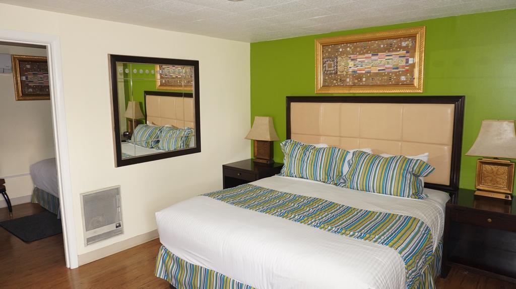 Hotel Eagle Crater Lake 4*